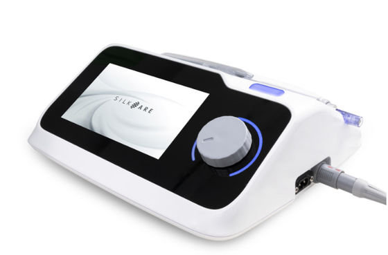 2.0 Máquina para el cuidado facial de hidratación profunda 110V / 220V Nano Mesoterapia con aguja